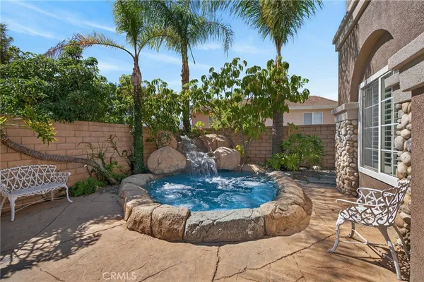 $1,053,750 | 879 Derby Street, Corona, CA 92882