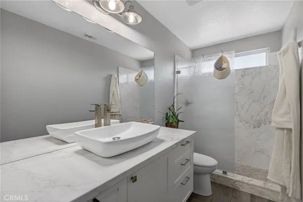 $1,053,750 | 879 Derby Street, Corona, CA 92882