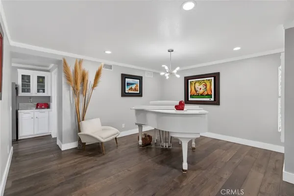 $1,053,750 | 879 Derby Street, Corona, CA 92882