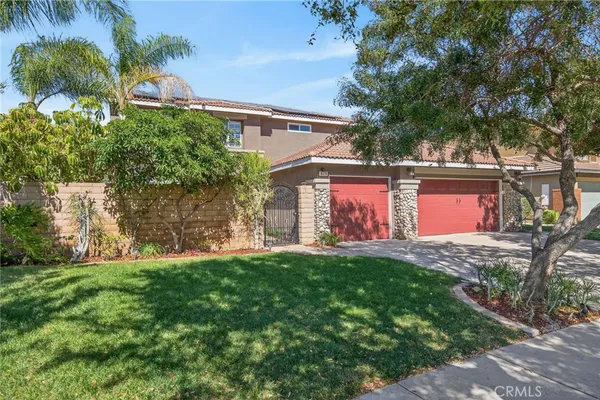 $1,053,750 | 879 Derby Street, Corona, CA 92882
