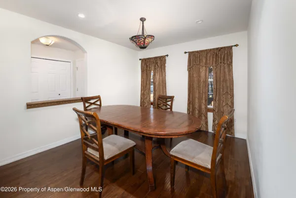 $950,000 | 38 Apache Drive, Gypsum, CO 81637