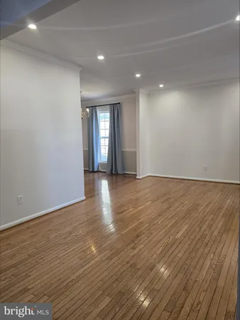 $3,400 | 20323 Swallow Point Road, Gaithersburg, MD 20886