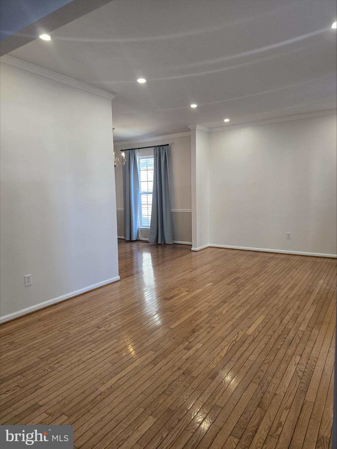 20323 Swallow Point Road Gaithersburg, MD 20886 - Photo 4 of 15