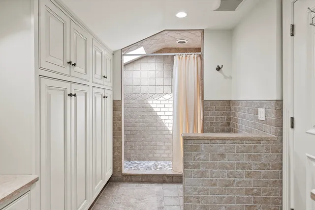 $11,000 | 64 Cliffside Drive, Unit IN SEASON, Plymouth, MA 02360