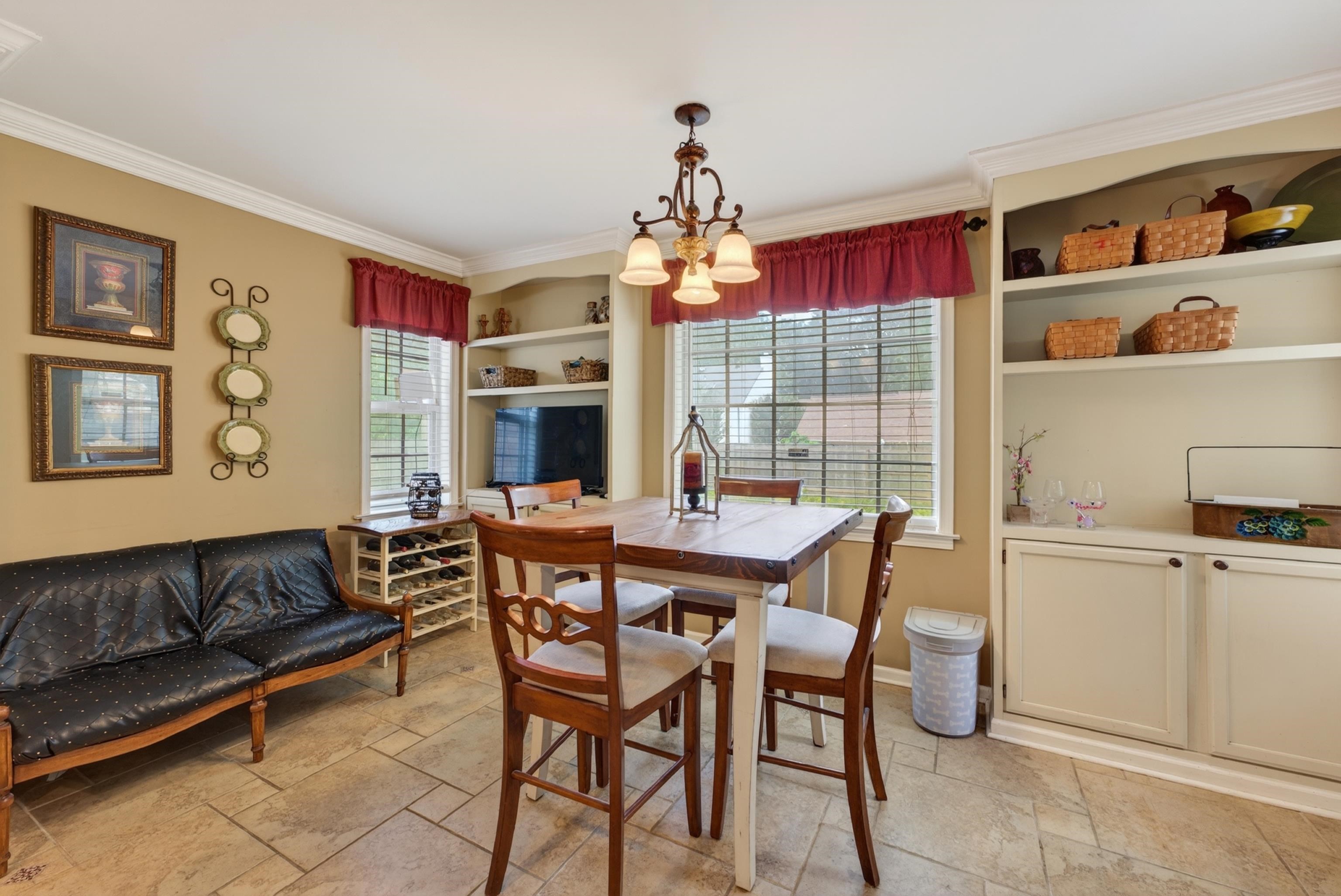 1962 Corbin Road Germantown, TN 38139 - Photo 3 of 30