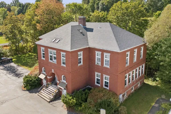 $185,000 | 85 Middle Street, Unit 10, Hallowell, ME 04347