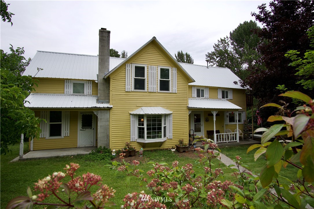 5295 Squilchuck Road Wenatchee, WA 98801 - Photo 1 of 16 Gallery Image 1