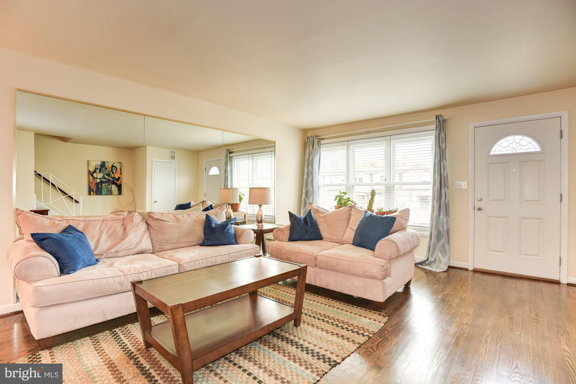 6217 Frederick Road Baltimore, MD 21228 - Photo 2 of 30 Living Room | Main Entrance