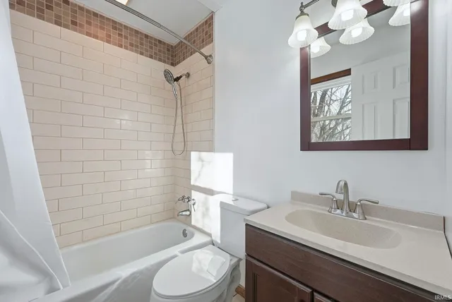 $244,500 | 1825 Nye Street, Warsaw, IN 46580