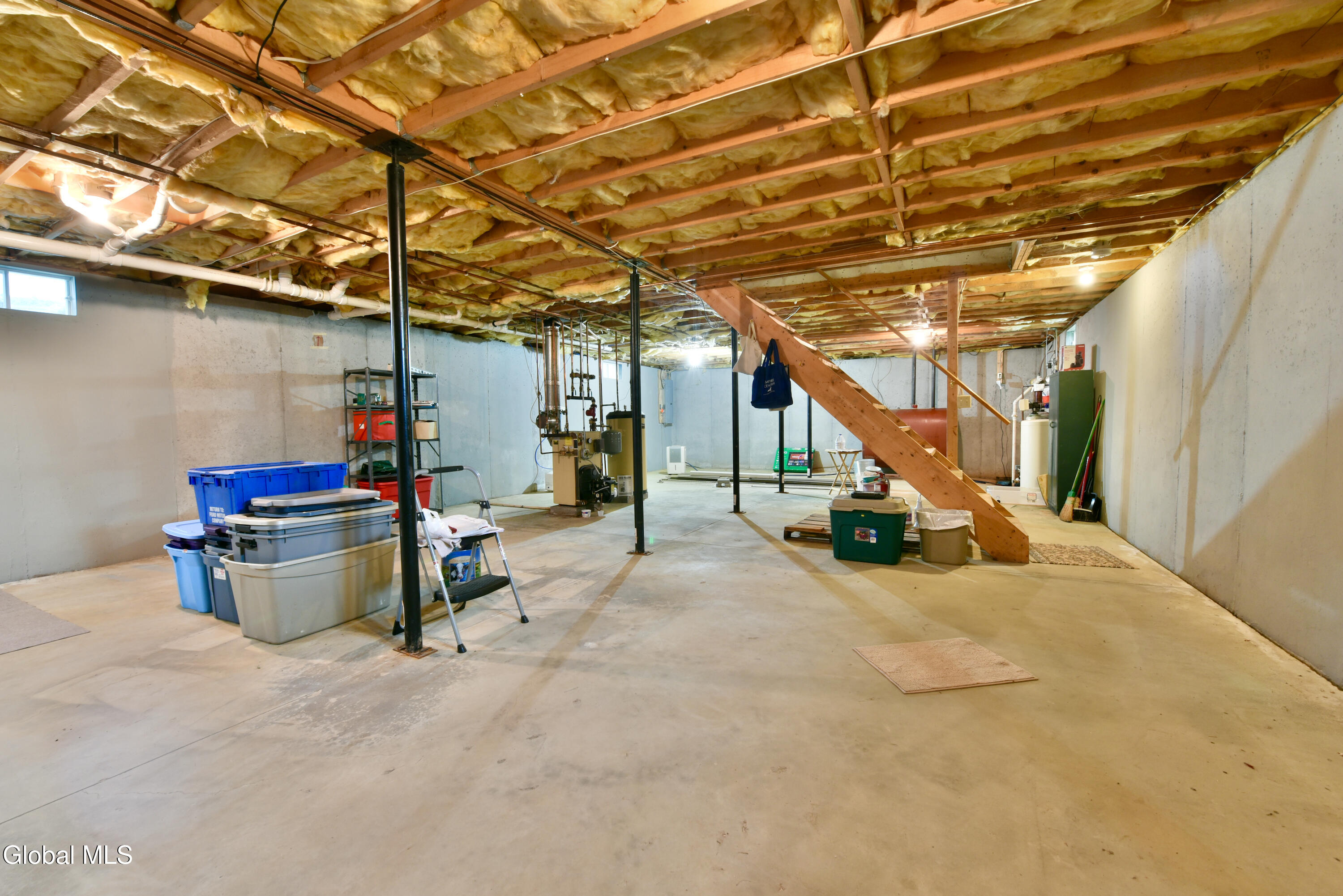 1252 Midline Road Amsterdam, NY 12010 - Photo 26 of 31 39