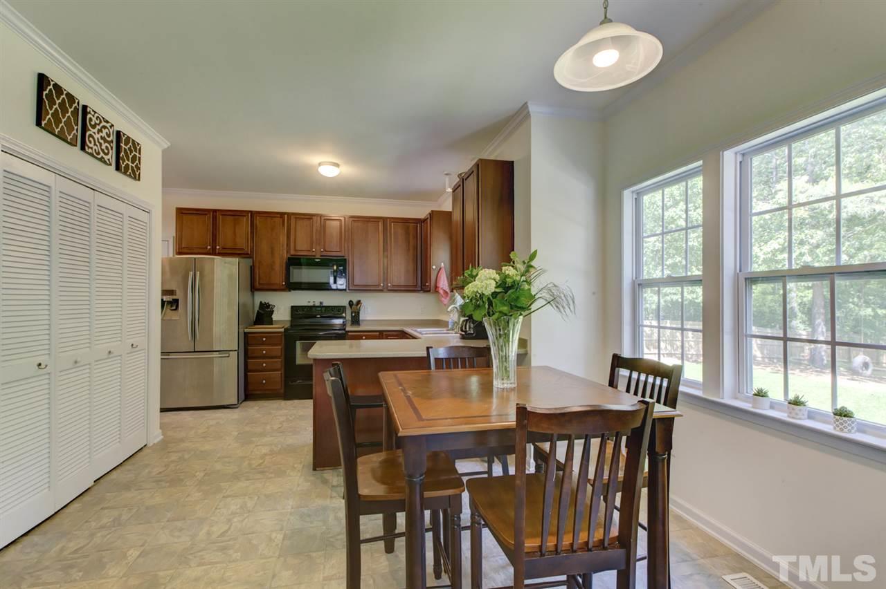 1429 Shady Rise Glen Raleigh, NC 27603 - Photo 11 of 30 Gallery Image 11