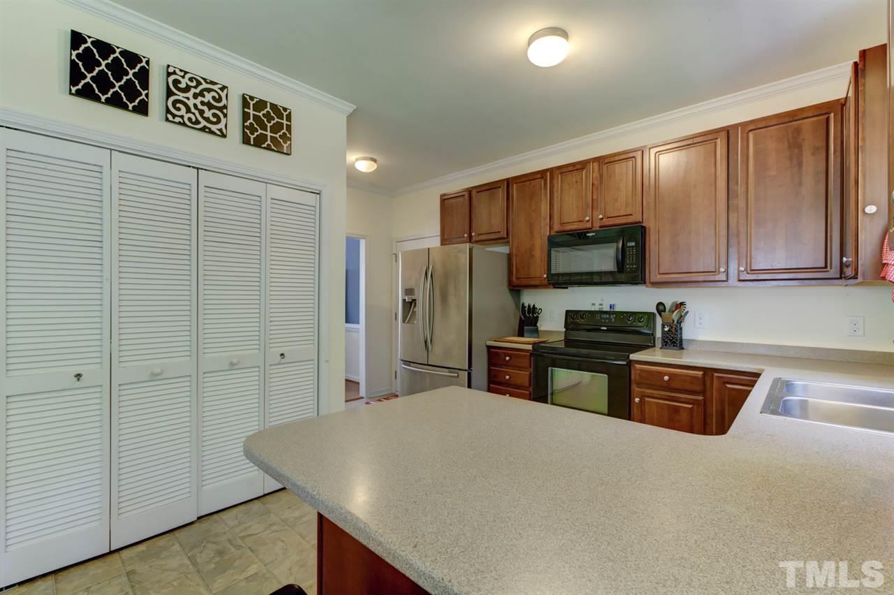 1429 Shady Rise Glen Raleigh, NC 27603 - Photo 14 of 30 Gallery Image 14