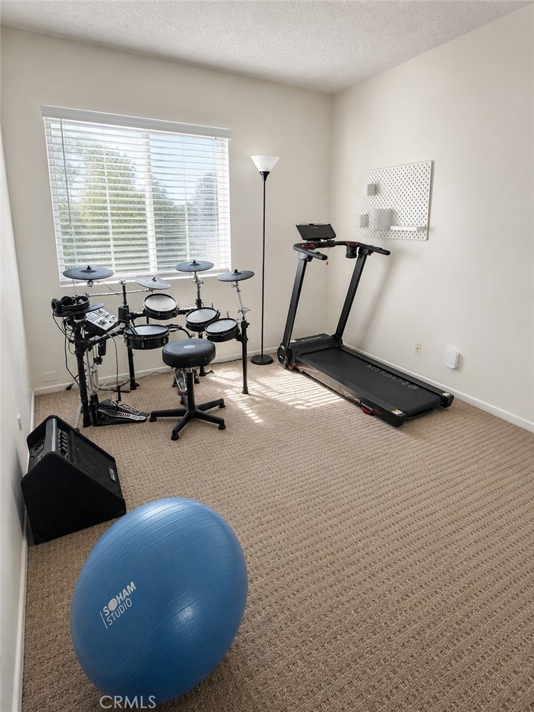 25736 Player Drive, Unit R4 Valencia, CA 91355 - Photo 11 of 25 AI altered