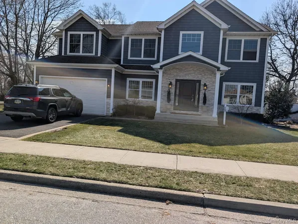 $1,198,888 | 10 Beverly Road, Farmingdale, NY 11735