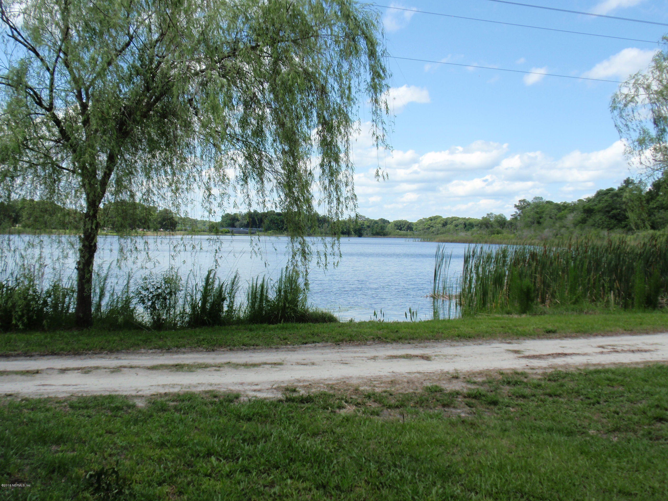 153 Old Mail Rte Road Crescent City, FL 32112 - Photo 11 of 31 View from front yard