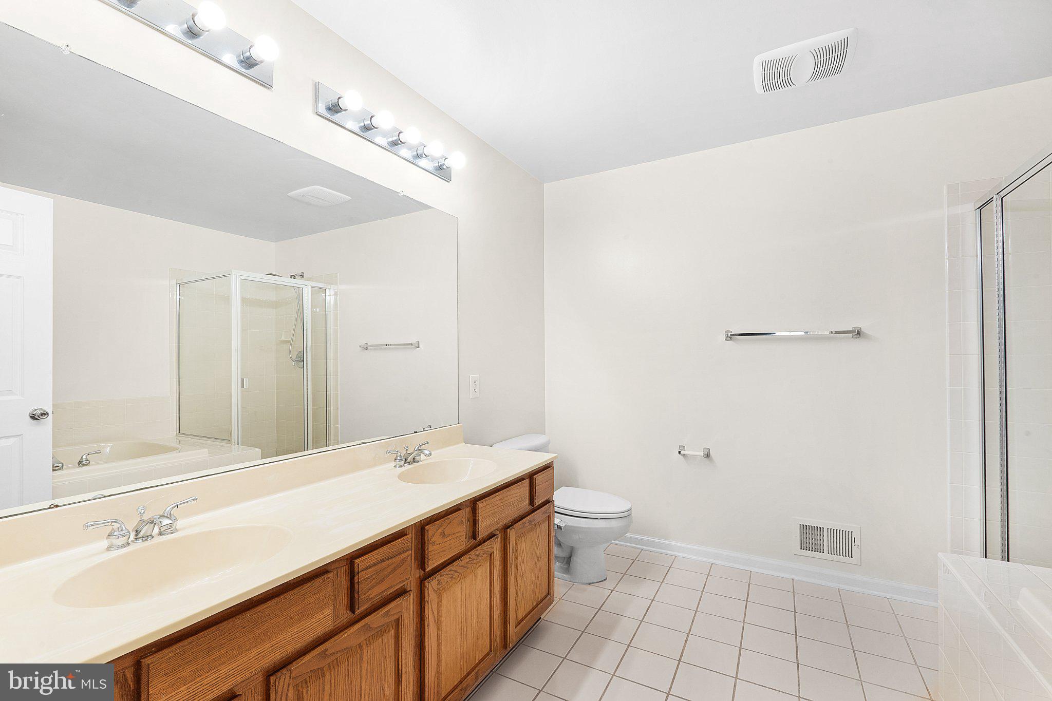 99 Warwick Road Princeton Junction, NJ 08550 - Photo 18 of 35 Spacious, modern bathroom retreat.