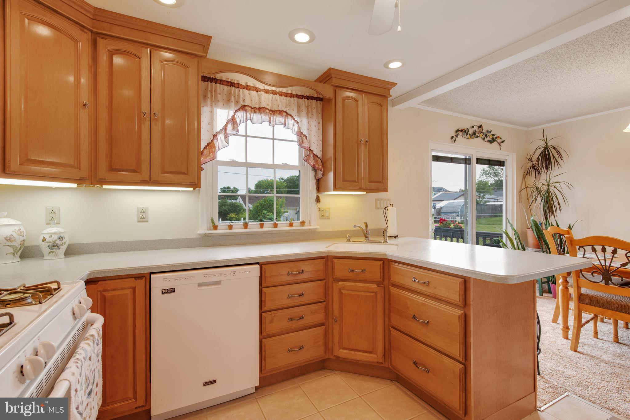 510 Rennard Street Philadelphia, PA 19116 - Photo 11 of 39 Gallery Image 11
