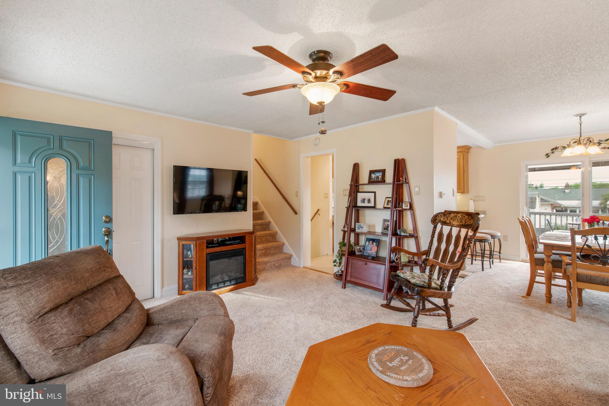 510 Rennard Street Philadelphia, PA 19116 - Photo 7 of 39 Gallery Image 7