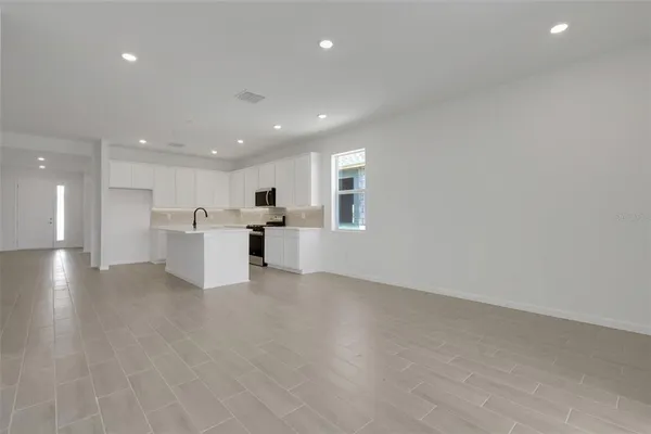 $465,990 | 5461 Northwest Camberly Court, Port St. Lucie, FL 34987