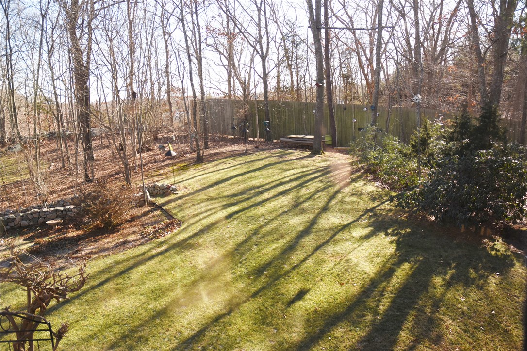 33 Cosmo Street Westerly, RI 02891 - Photo 8 of 32 Gallery Image 8