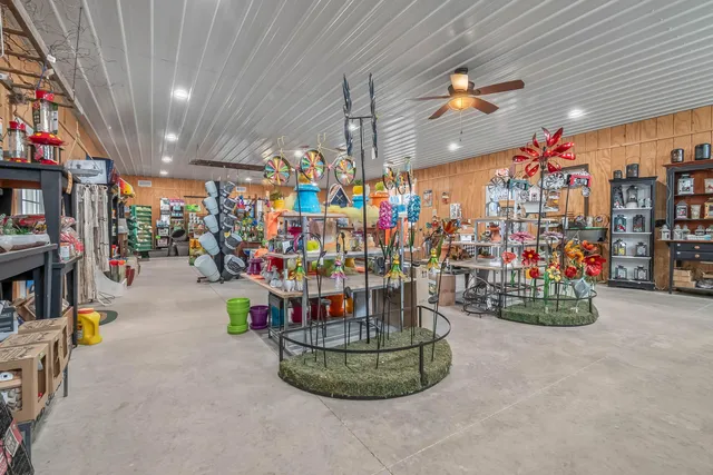 $500,000 | 645 South Meridian Road, Hudson, MI 49247