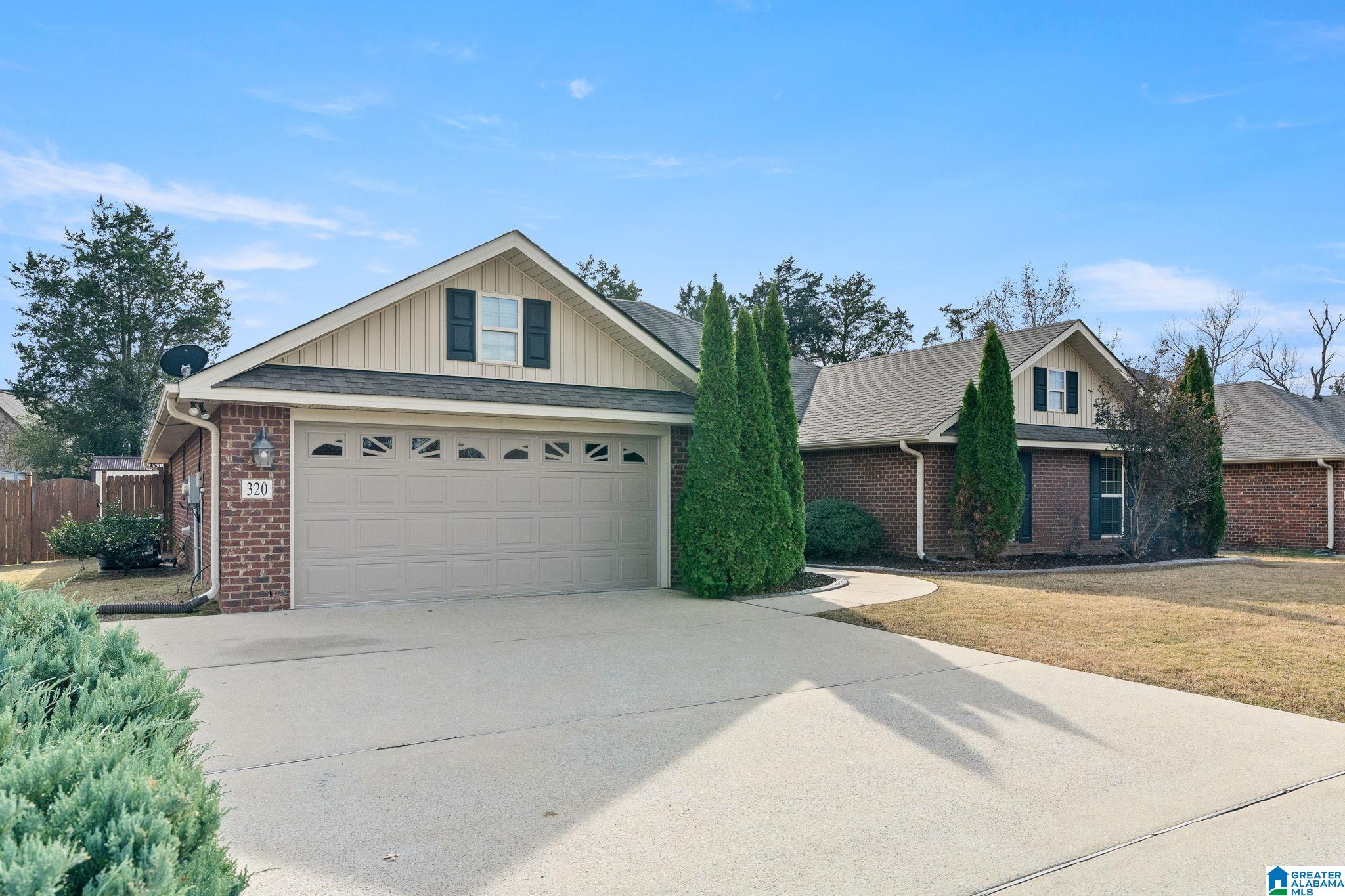 320 Golden Meadows Place Alabaster, AL 35007 - Photo 3 of 31