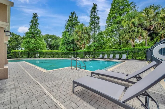 $285,000 | 2928 Royal Tuscan Lane, Valrico, FL 33594