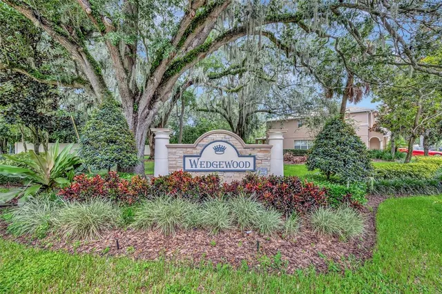 $285,000 | 2928 Royal Tuscan Lane, Valrico, FL 33594