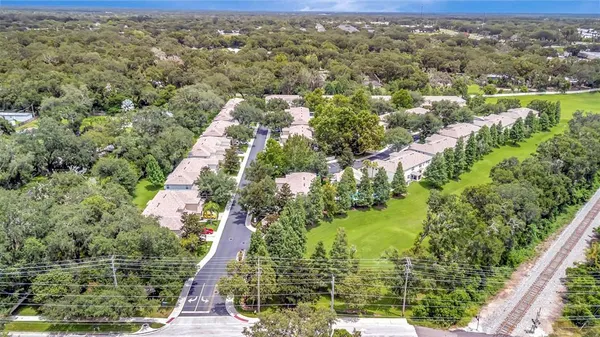 $275,000 | 2928 Royal Tuscan Lane, Valrico, FL 33594