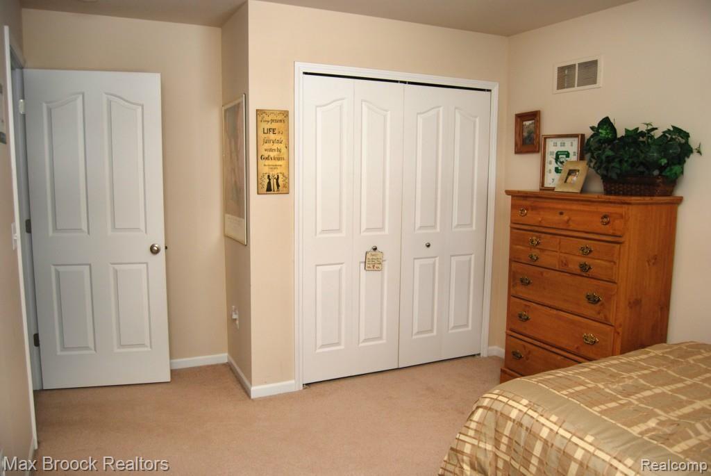 3915 Cone Avenue Rochester Hills, MI 48309 - Photo 29 of 40