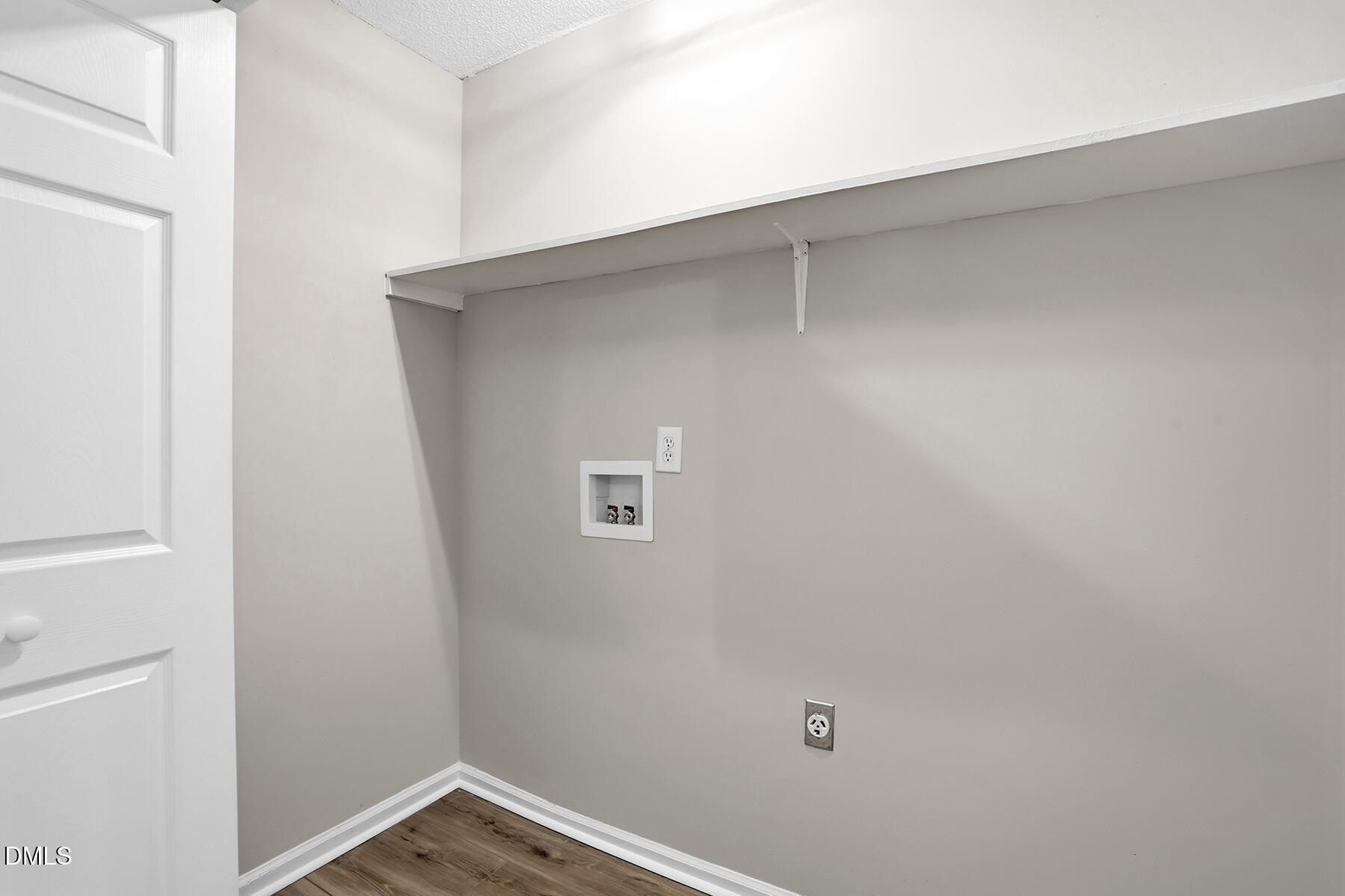 812 Chalk Level Road Durham, NC 27704 - Photo 15 of 31 a view of a small space