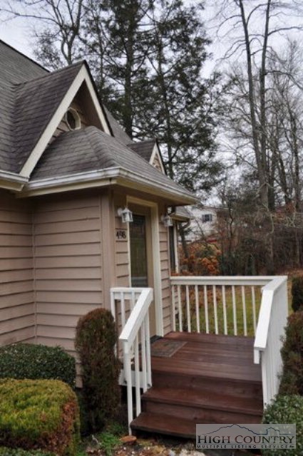 498 Cranberry Springs Road Fleetwood, NC 28626 - Photo 13 of 27