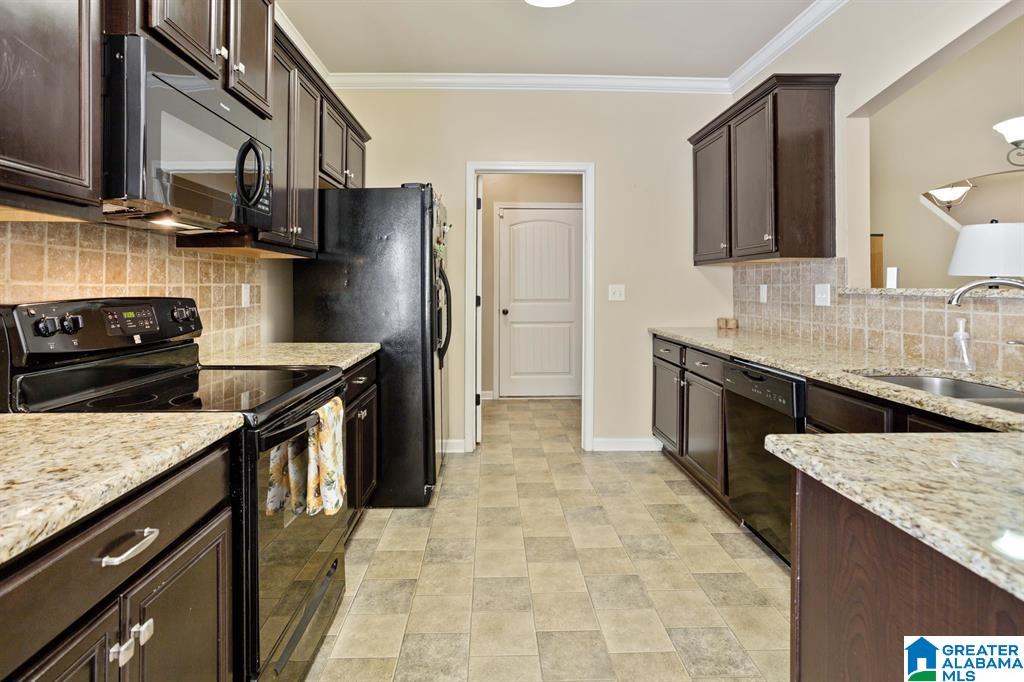 565 Fultonbrook Drive Fultondale, AL 35068 - Photo 13 of 45