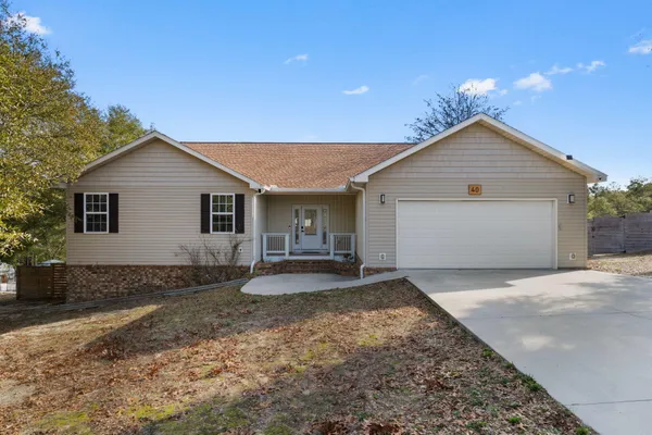 $385,000 | 40 Hidden Lakes Trail, DeFuniak Springs, FL 32433