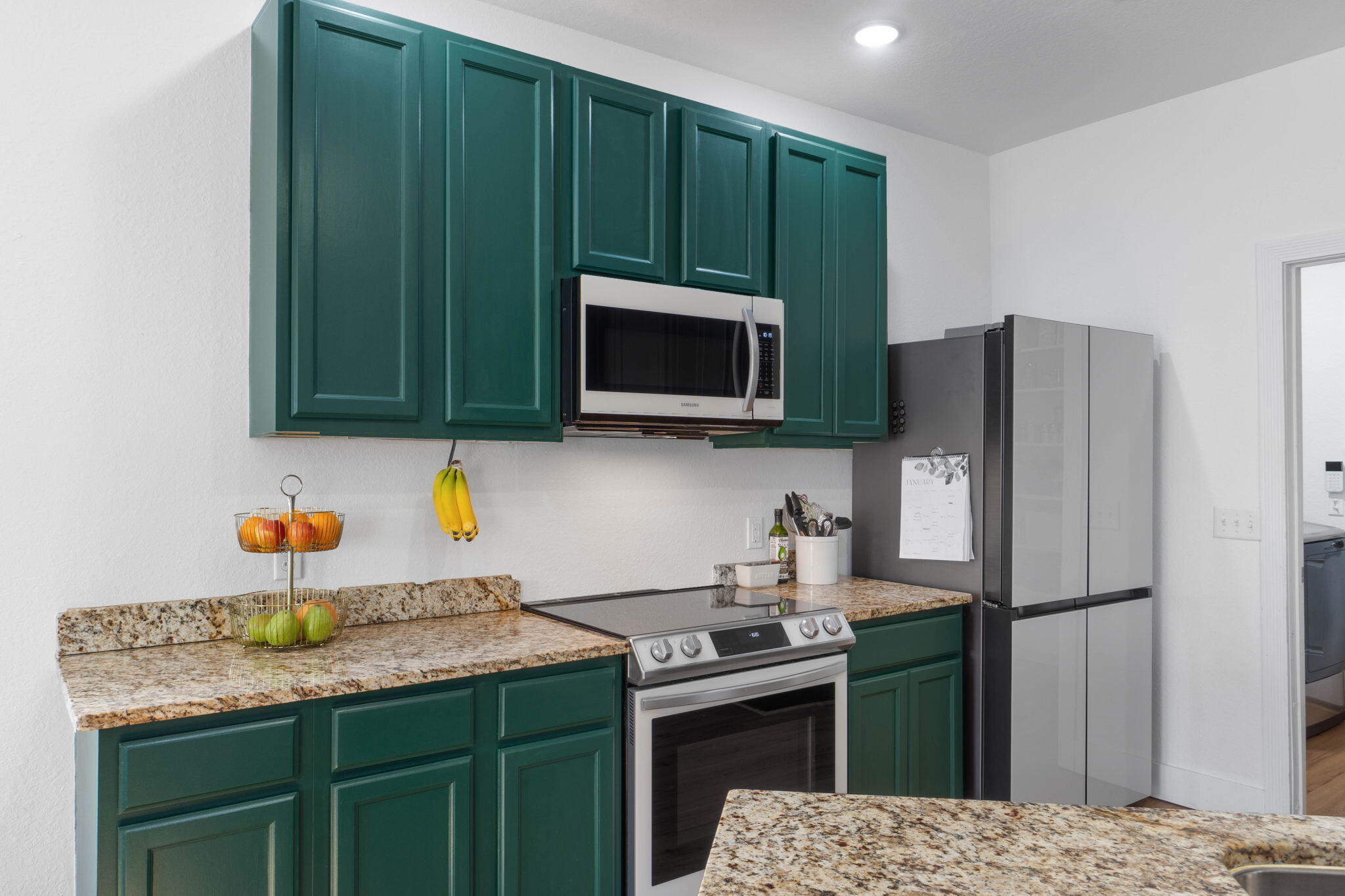 40 Hidden Lakes Trail DeFuniak Springs, FL 32433 - Photo 6 of 37 Bespoke appliances