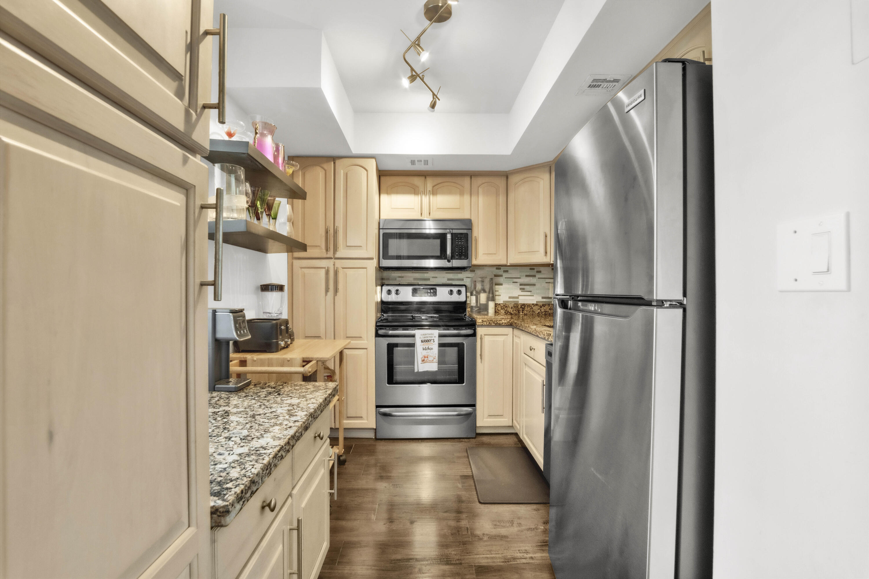 3000 Northeast 48th Court, Unit 402 Lighthouse Point, FL 33064 - Photo 6 of 50 3000 NE 48th Ct-13