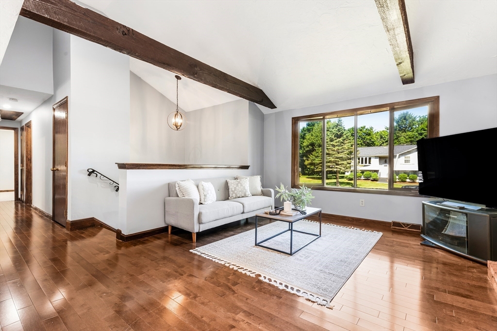 41 William Kelley Road Stoughton, MA 02072 - Photo 2 of 21