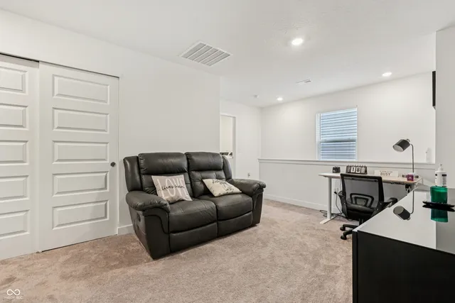 $2,100 | 4544 Nokes Place, Indianapolis, IN 46235