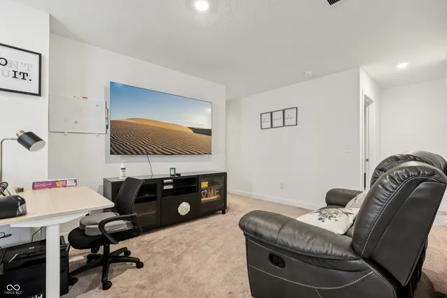 $2,100 | 4544 Nokes Place, Indianapolis, IN 46235