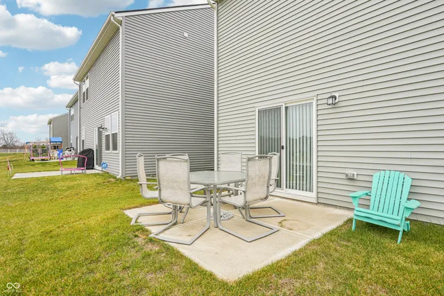 $2,100 | 4544 Nokes Place, Indianapolis, IN 46235