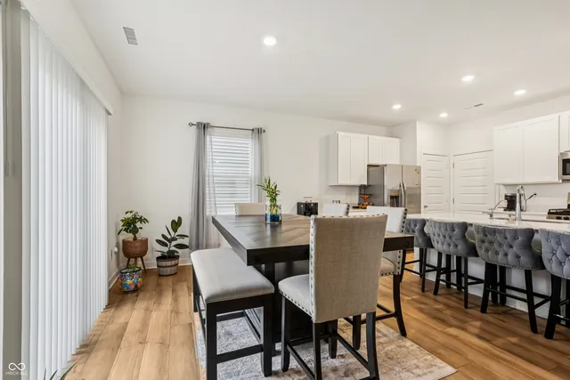 $2,100 | 4544 Nokes Place, Indianapolis, IN 46235