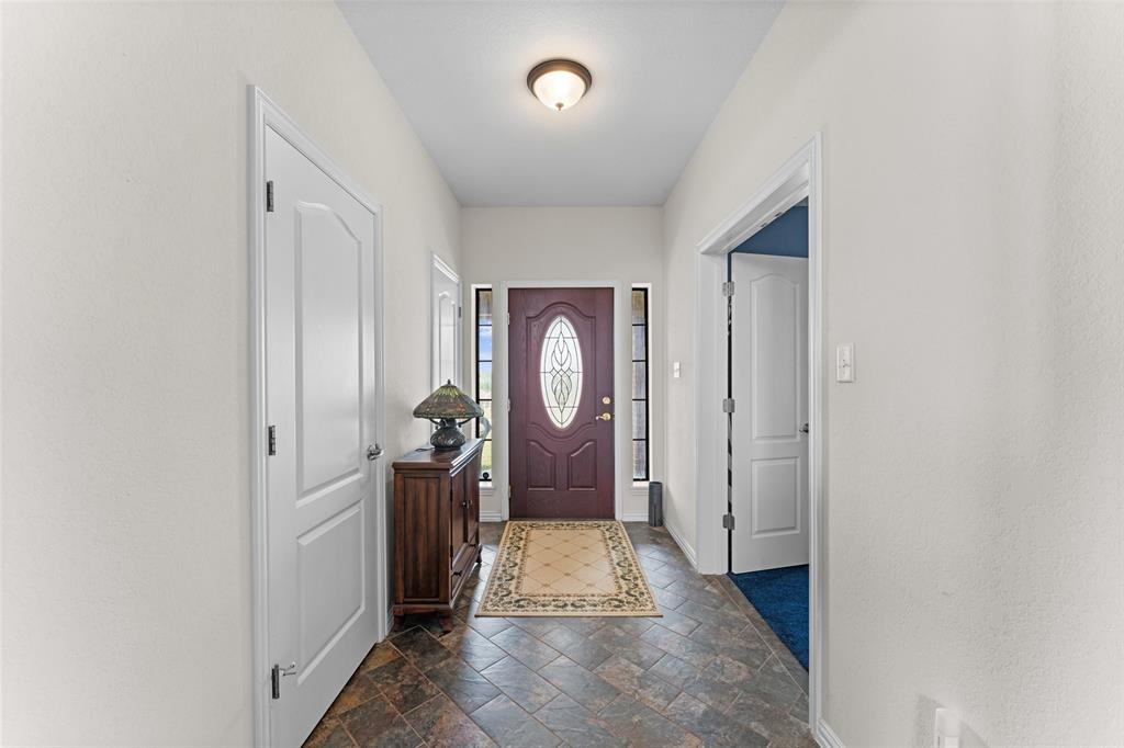 1114 Mt Lane Rhome, TX 76078 - Photo 8 of 39