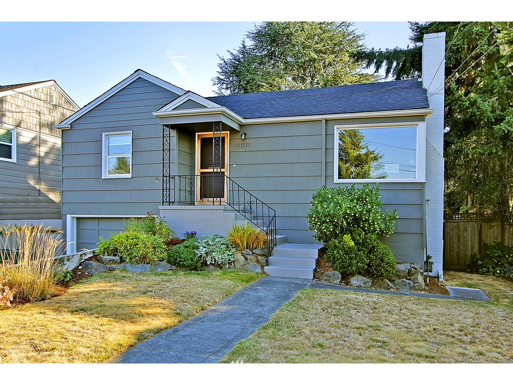 4137 Southwest Portland Street Seattle, WA 98136 - Photo 1 of 15 Gallery Image 1