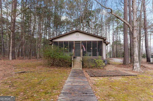 $2,975 | 248 East River Bend Drive, Eatonton, GA 31024