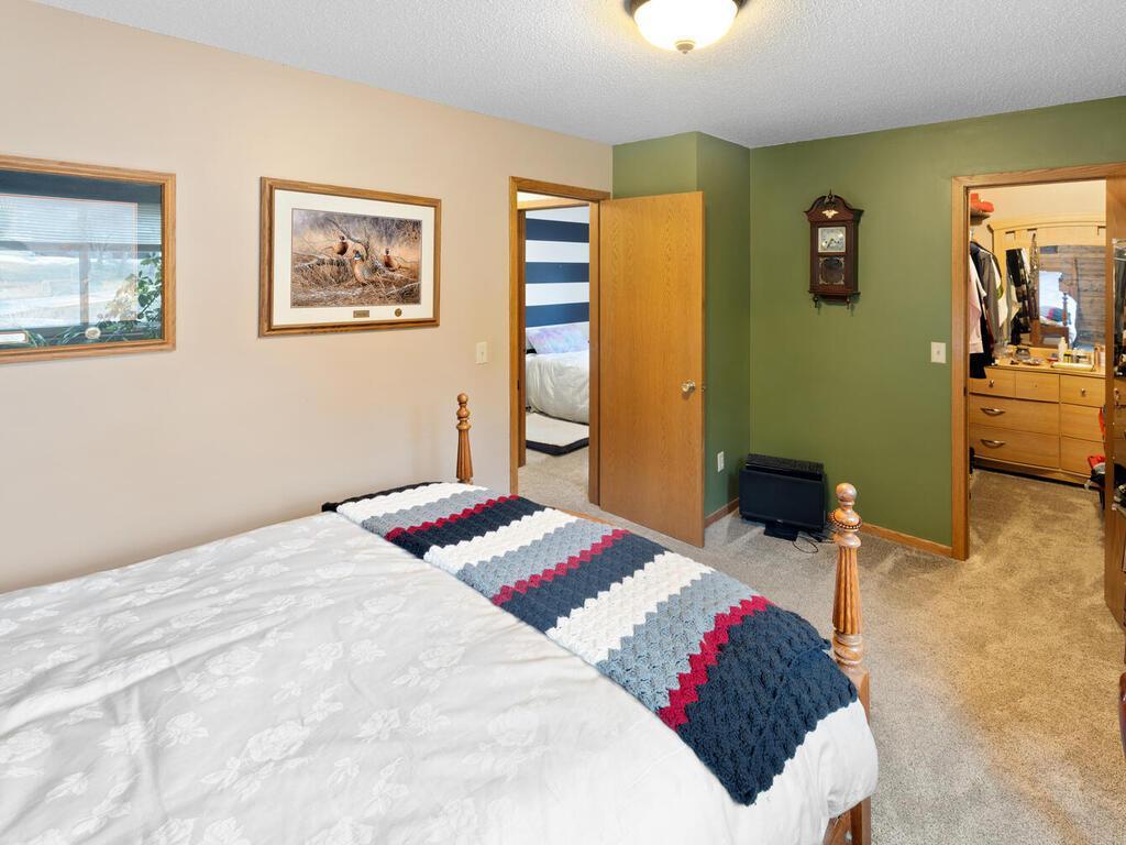 4391 Bridgewater Road South Haven, MN 55382 - Photo 27 of 45