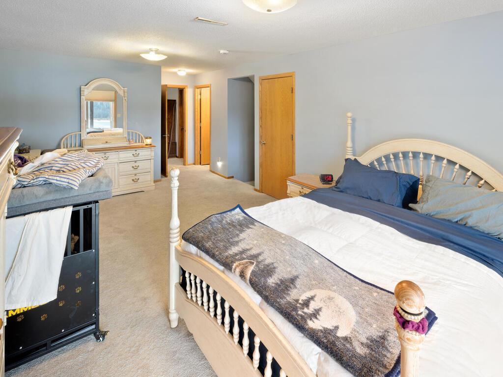 4391 Bridgewater Road South Haven, MN 55382 - Photo 32 of 45