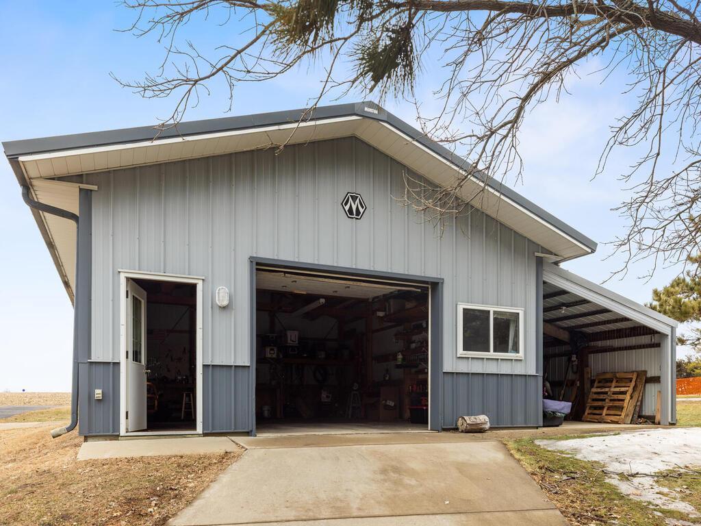 4391 Bridgewater Road South Haven, MN 55382 - Photo 6 of 45