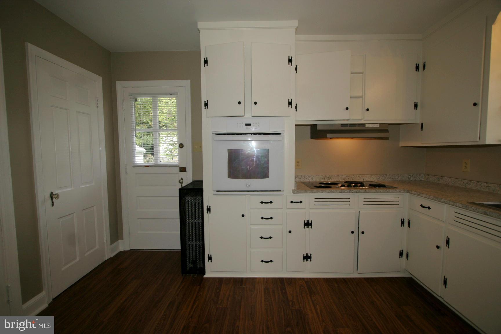 11215 Marbern Road Hagerstown, MD 21740 - Photo 4 of 25 Kitchen