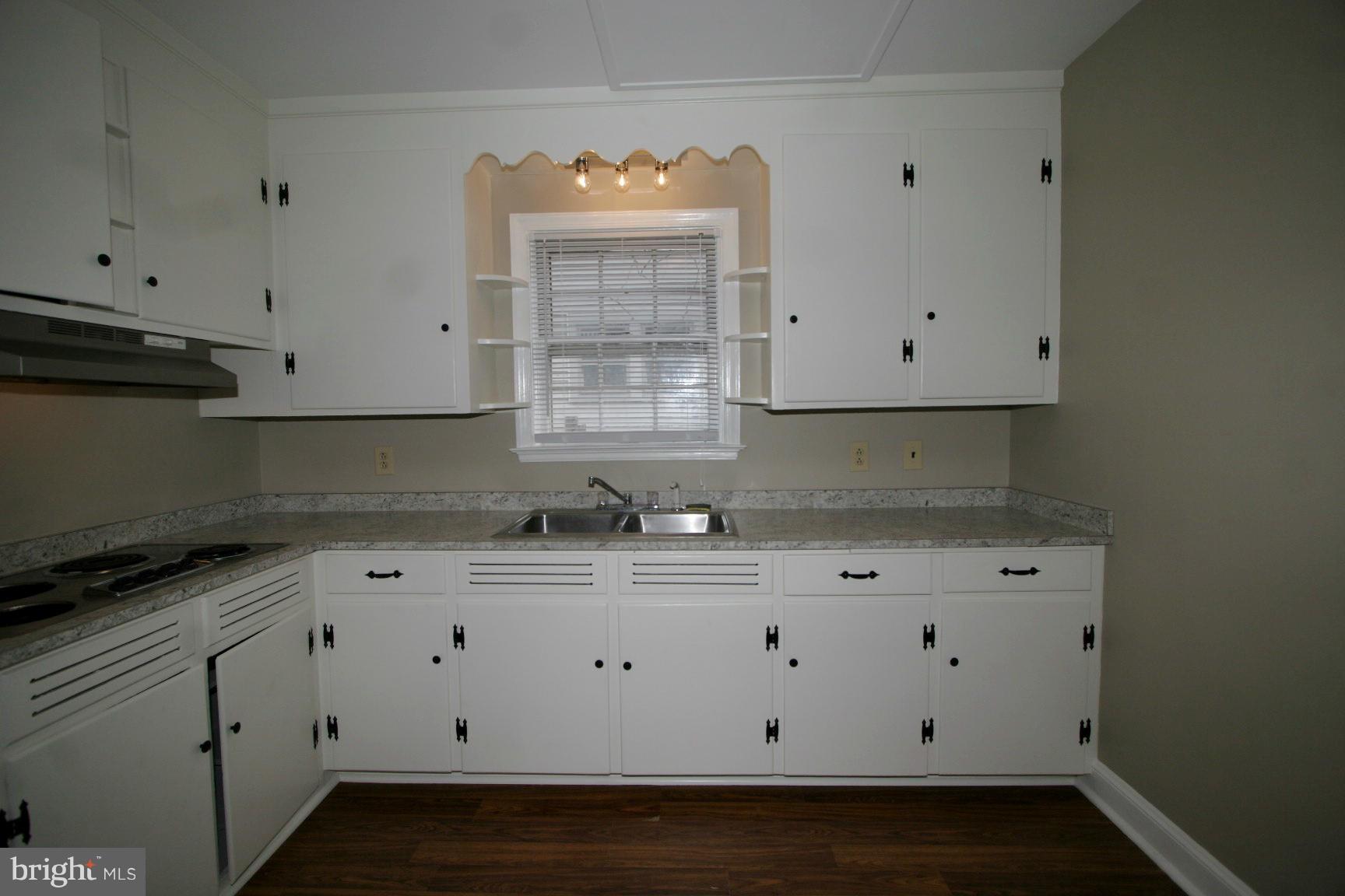 11215 Marbern Road Hagerstown, MD 21740 - Photo 5 of 25 Kitchen