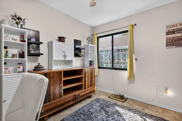 $5,000 | 3876 Northwest 8th Street, Delray Beach, FL 33445